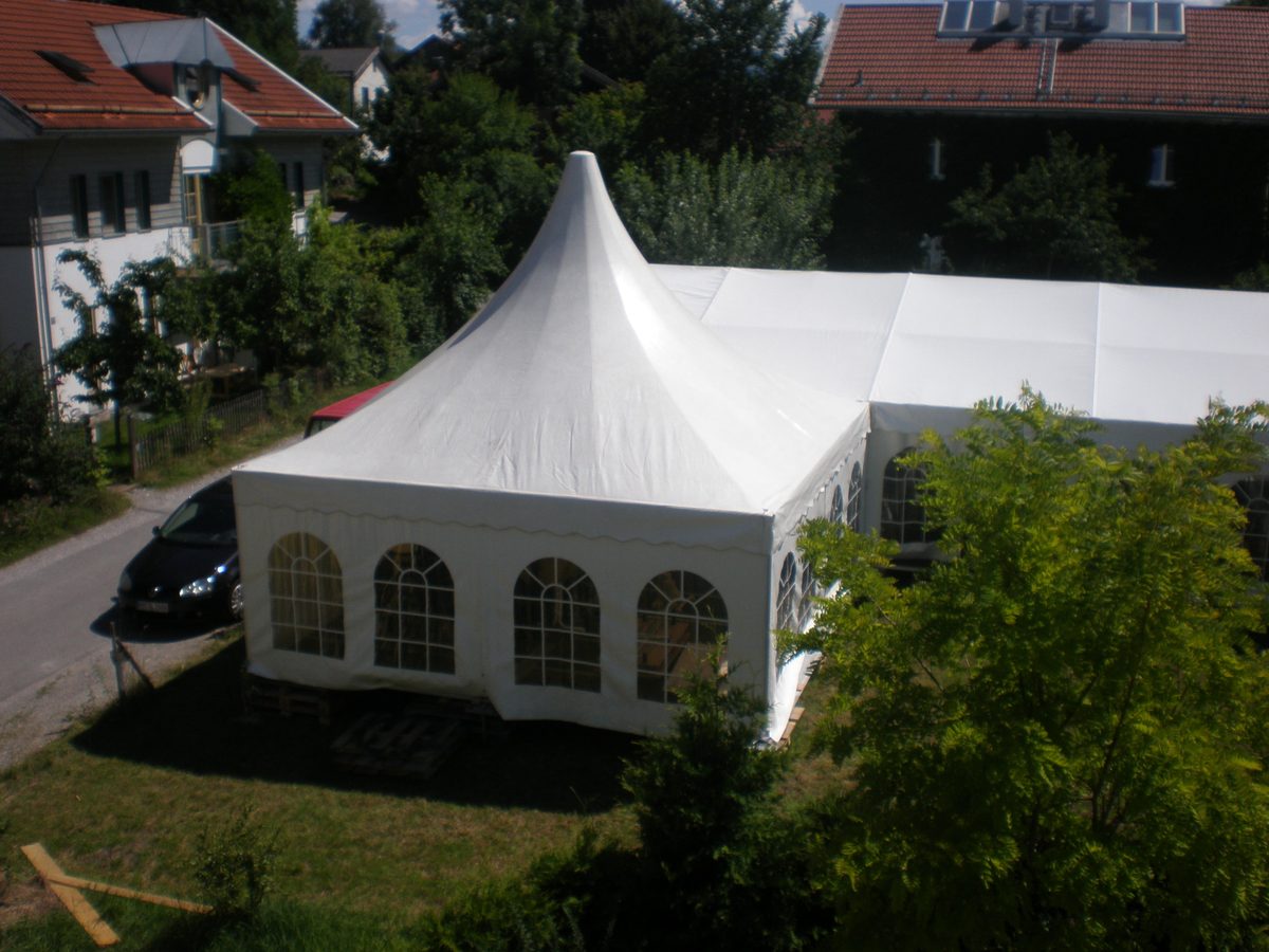 Partyzelt 8m breit: Hochzeit in Uffing 2008 (2)