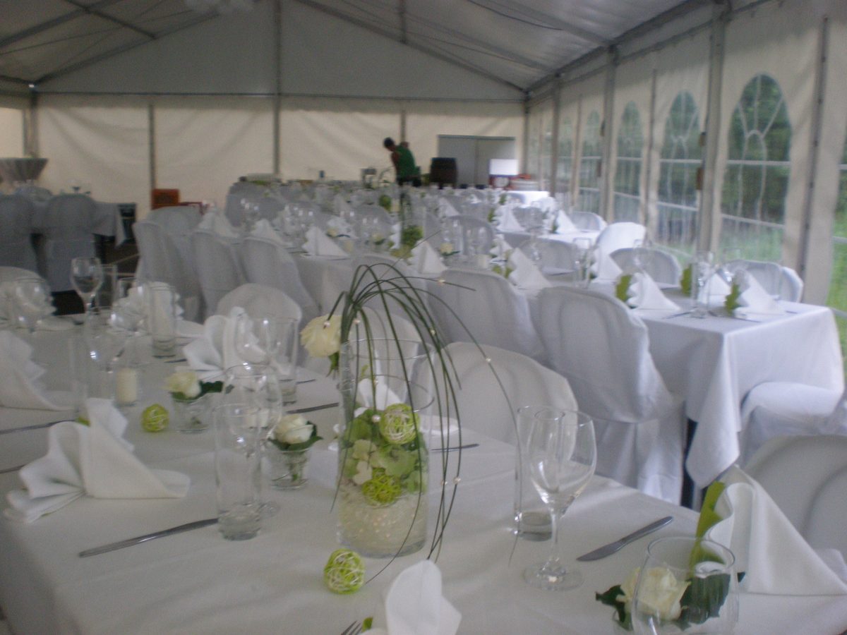 Partyzelt 8m breit: Hochzeit in Uffing 2008 (6)